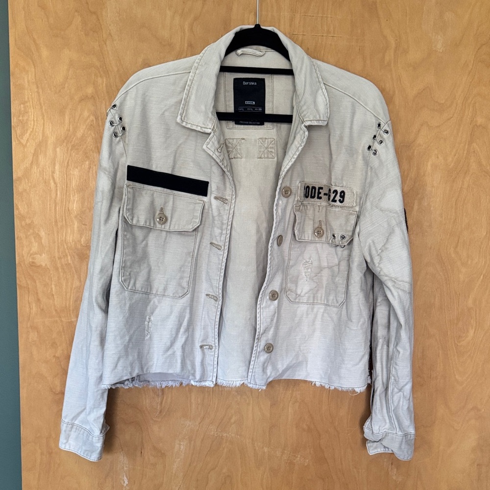 Bershka Light Gray/Tan Utility Jacket with Patch Details